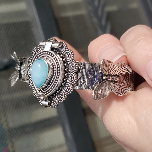 New Blue Rainbow Moonstone 925 Silver Butterflies Poison Cuff Bracelet. - Picture 10 of 16